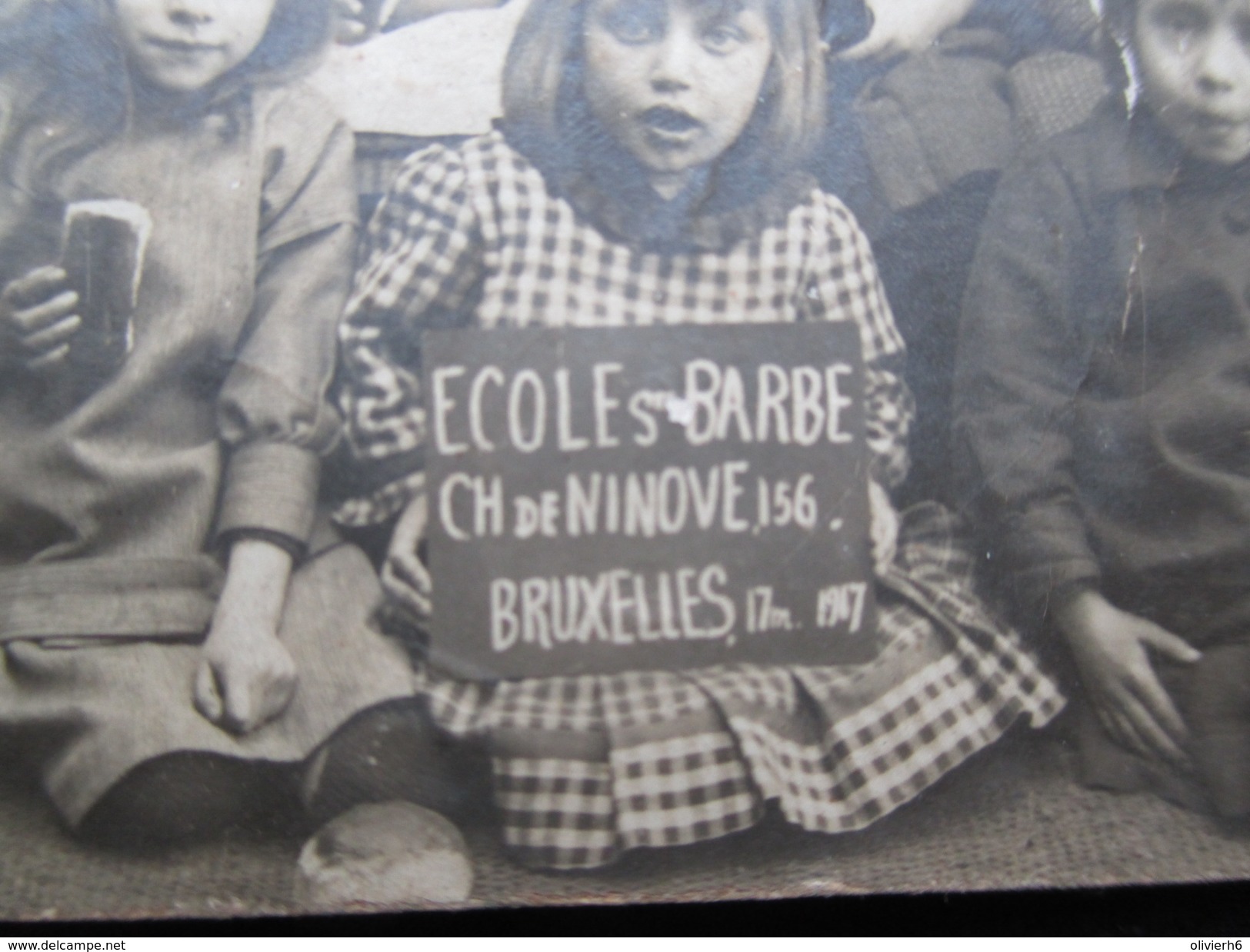 CP ECOLE (M1801) ECOLE STE BARBE 1917 (2 Vues) Carte Photo De Classe De Fille 156 Chaussée De Ninove - Ecoles