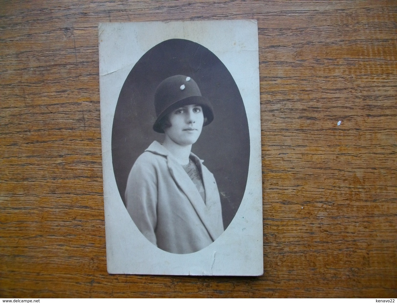 Ancienne Carte Photo , Portrait D'une Femme - Silhouettes