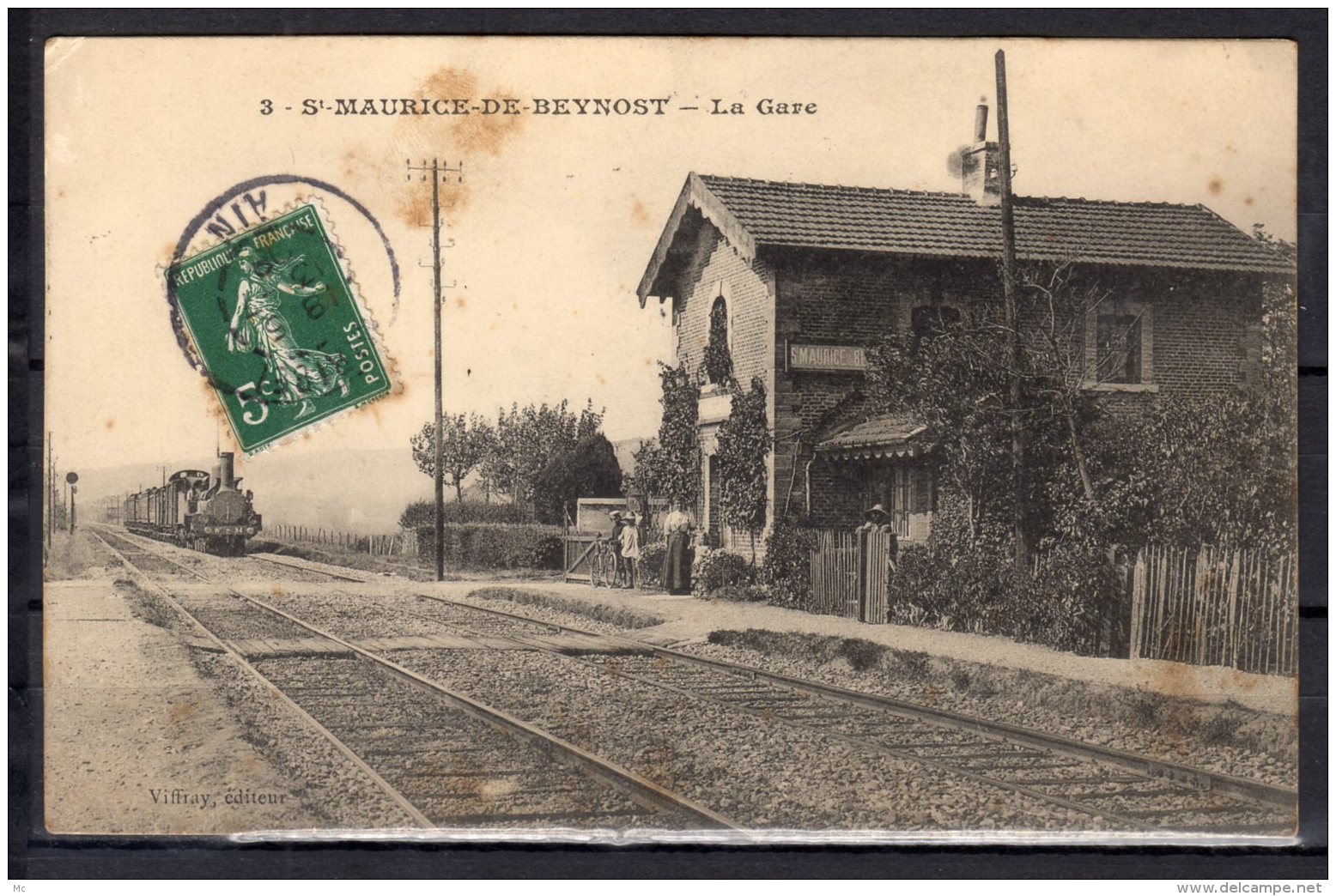 01 - St Maurice De Beynost - La Gare  - Locomotive - Animée - Cachet De Facteur Au Dos - Non Classificati