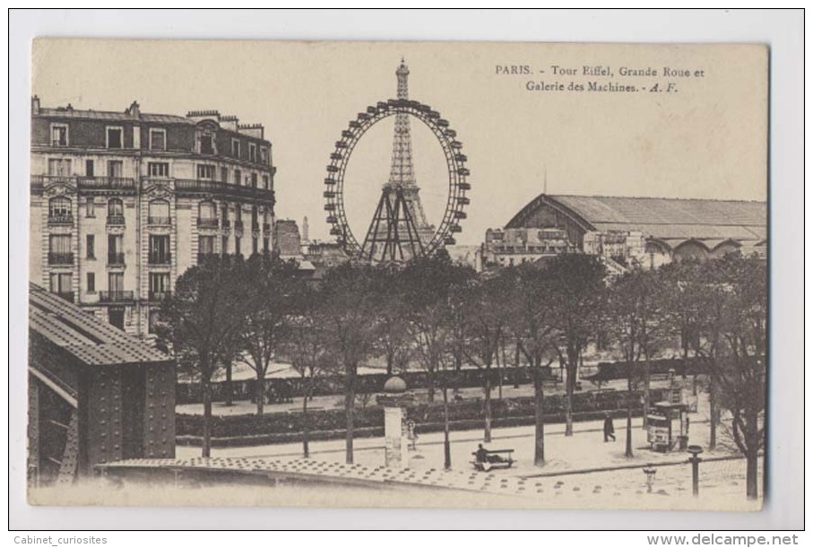 PARIS - Tour Eiffel Et Grande Roue - Galerie Des Machines - Autres & Non Classés