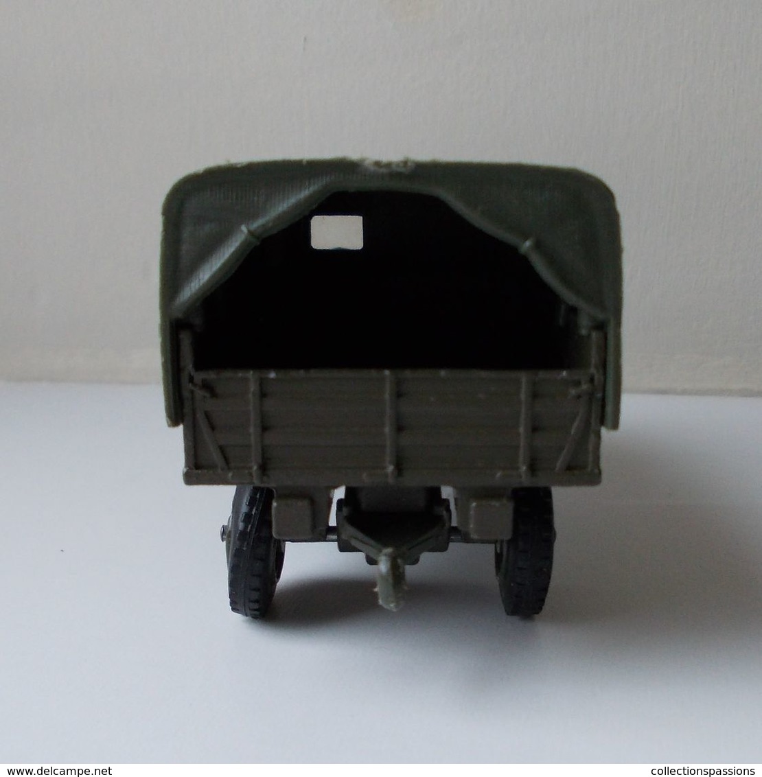 - Camion Militaire - SIMCA-UNIC S.U.M.B 4X4 - Solido - - Militaria