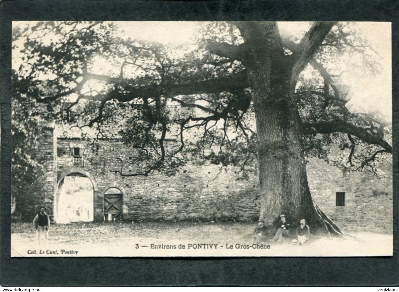 CPA - Environs De PONTIVY - Le Gros Chêne, Animé - Pontivy