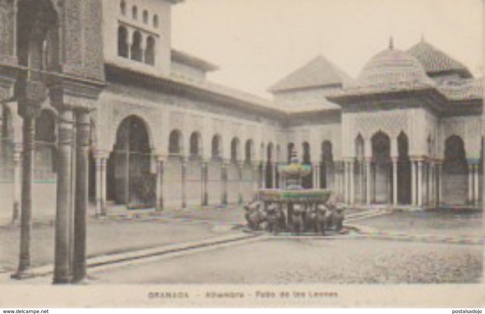 (CPA2642) GRANADA. ALHAMBRA. PATIO DE LOS LEONES ... UNUSED - Granada