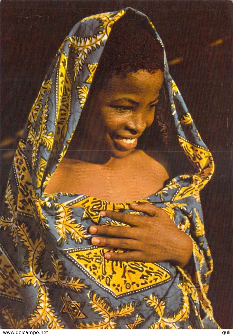 AFRIQUE Sourire D'Afrique (jeune Fille) (Photo TRICHET SA/13 )*PRIX FIXE - Non Classés