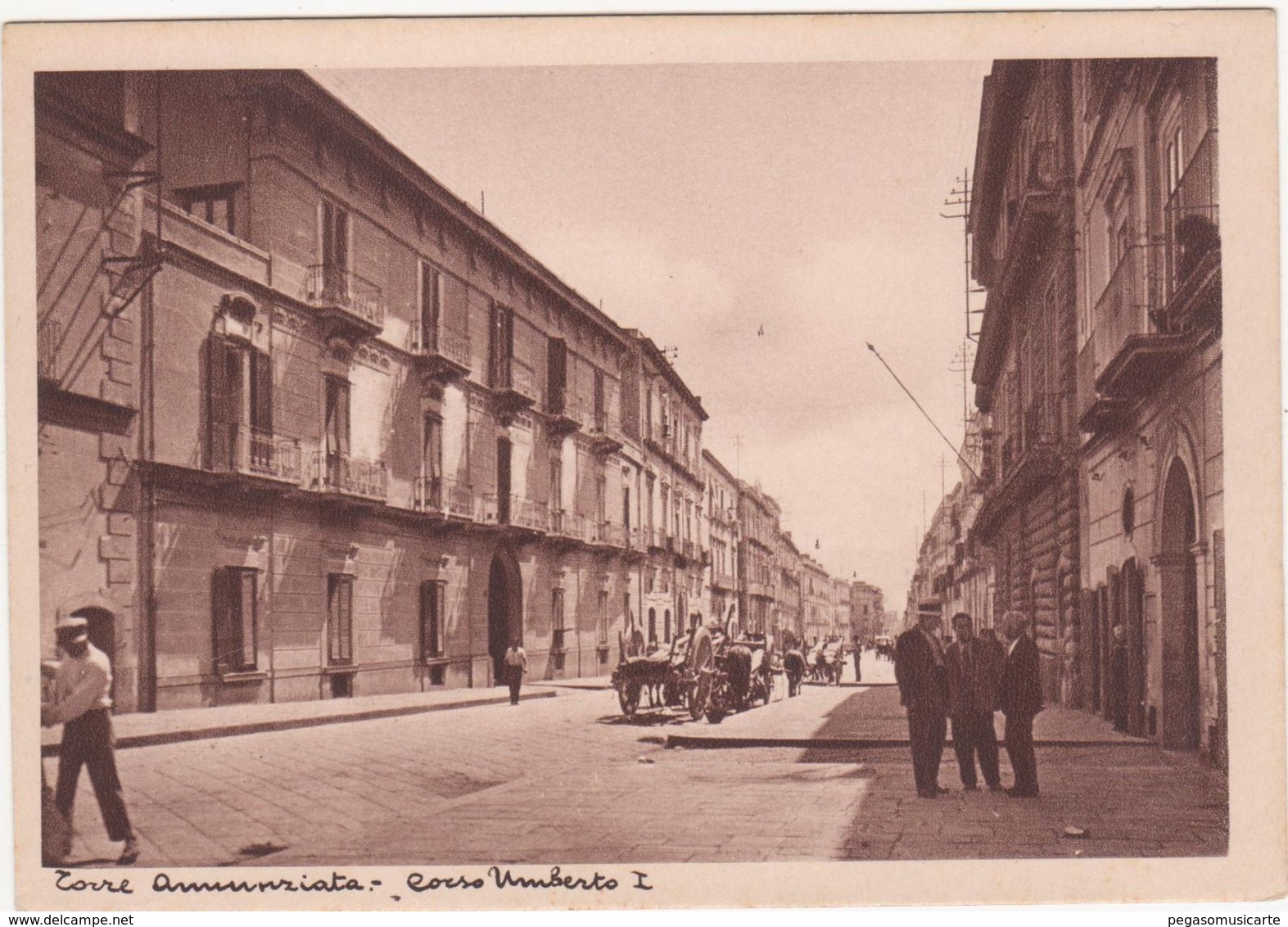 A125 TORRE ANNUNZIATA NAPOLI CORSO UMBERTO I ANIMATA 1950 CIRCA - Torre Annunziata