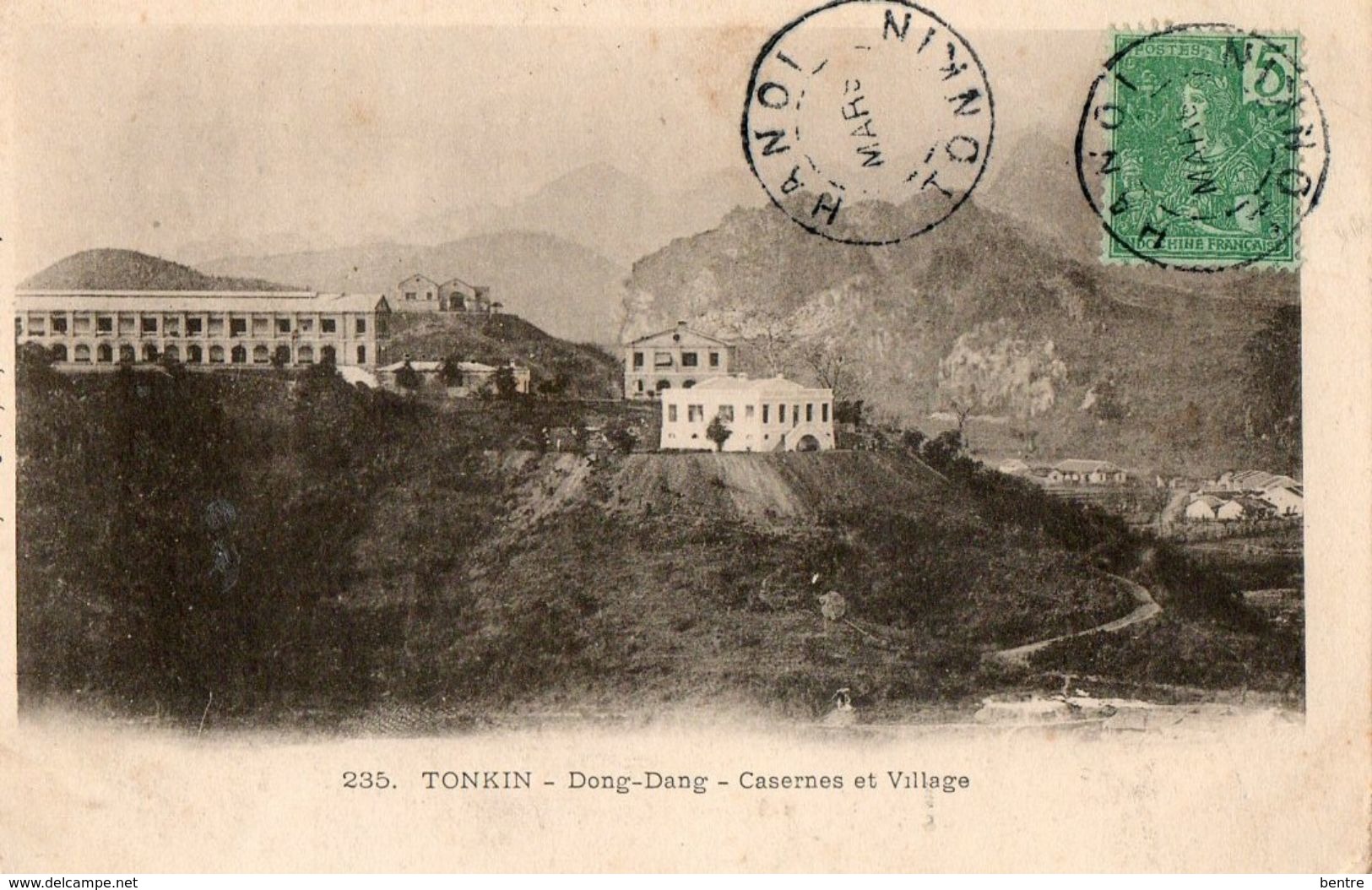 TONKIN - Dong-Dang - Casernes Et Village - Viêt-Nam