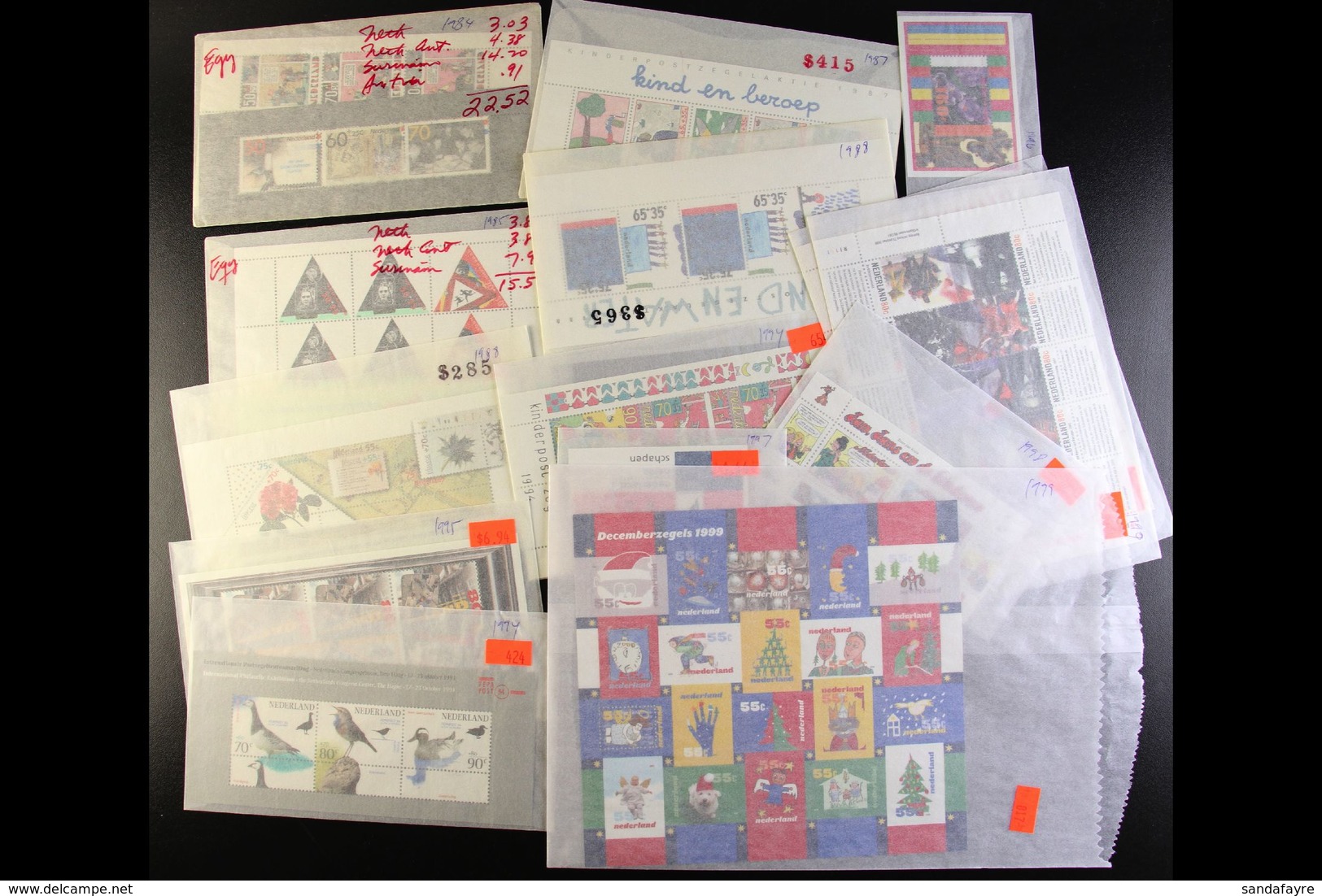 1984-2006 MINI-SHEET & SHEETLETS. Superb Never Hinged Mint All Different Collection Of Miniature Sheets And Se-tenant Sh - Other & Unclassified