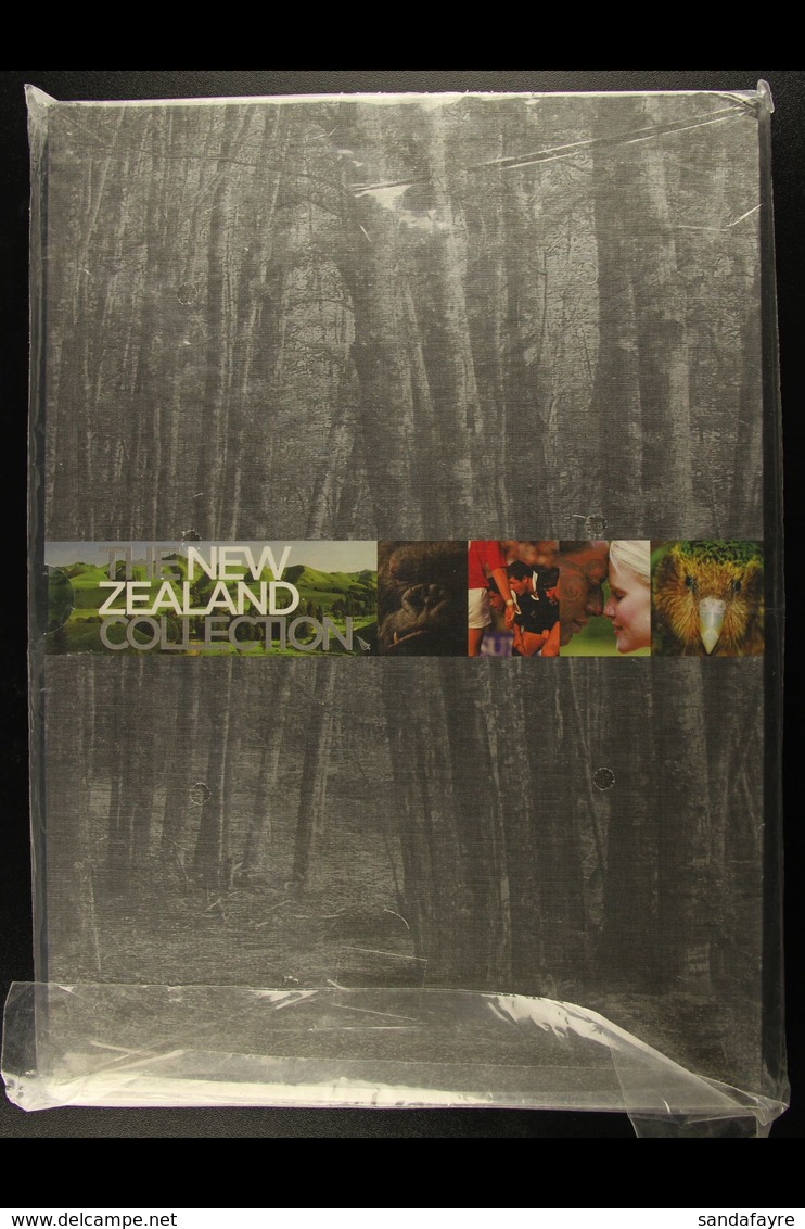 2005 Post Office Yearbook With All Issues & Slipcase In Original Plastic Packet. Superb For More Images, Please Visit Ht - Otros & Sin Clasificación