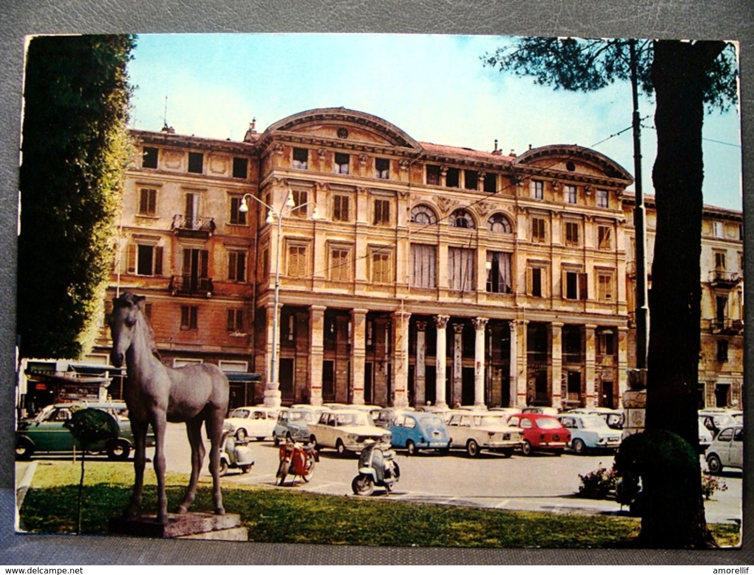 (FG.J22) CARRARA - PIAZZA MATTEOTTI Auto Cars Voitures Vespa (MASSA CARRARA) NV - Carrara