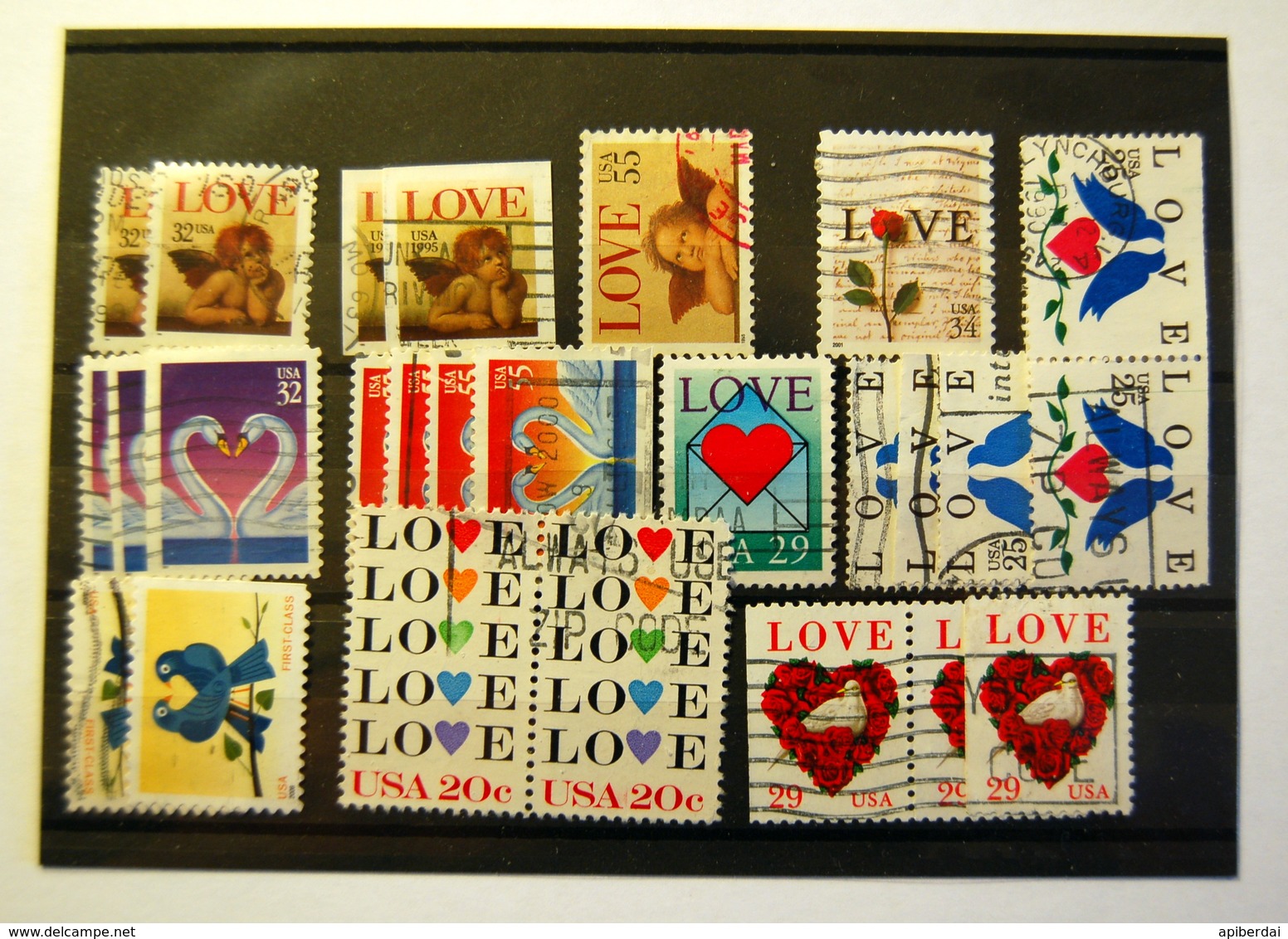 USA - Love 26 Stamps - Collections