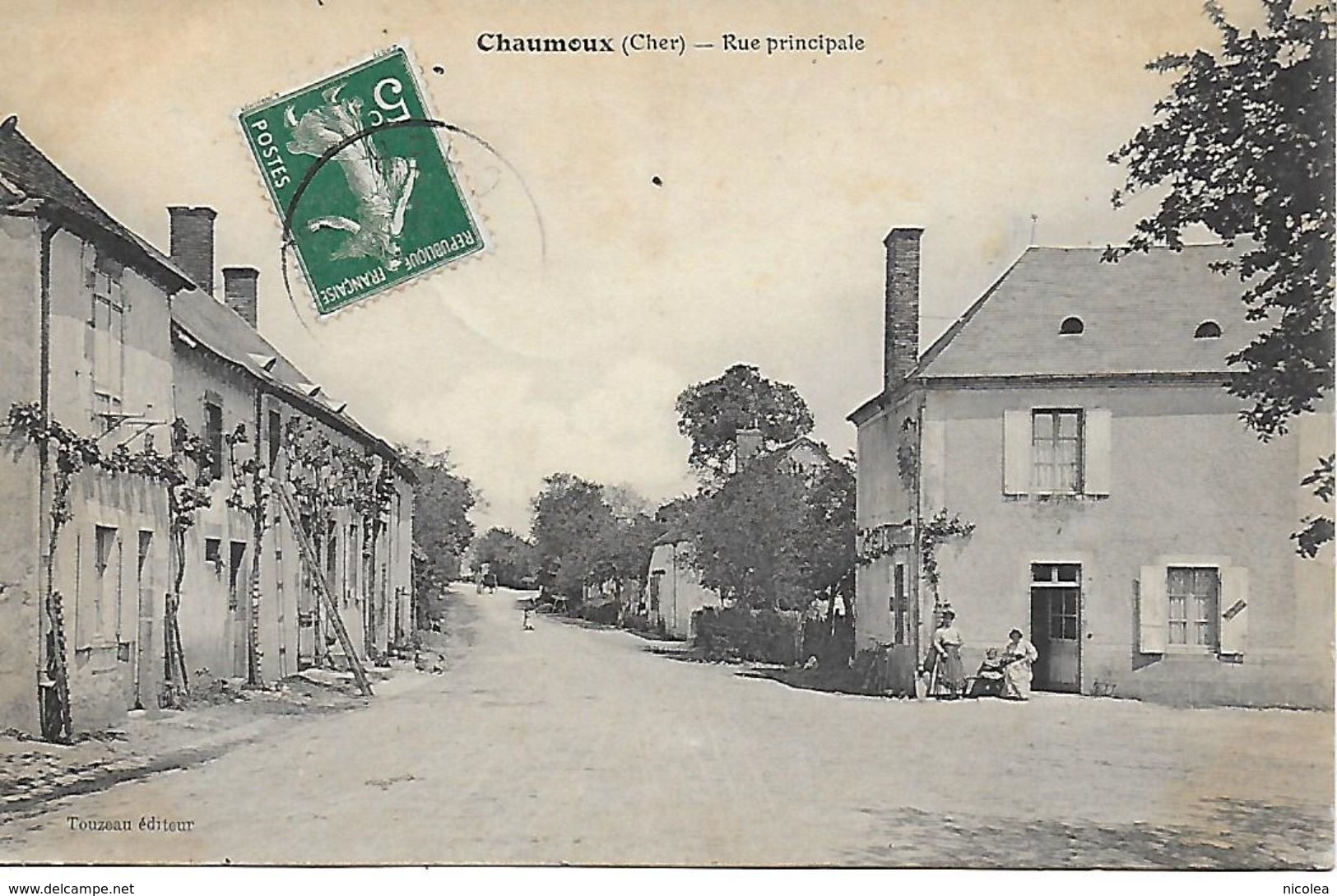 CHAUMOUX RUE PRINCIPALE ANIMATION POSTEE EN 1911EDITEUR TOUZEAU - Autres & Non Classés