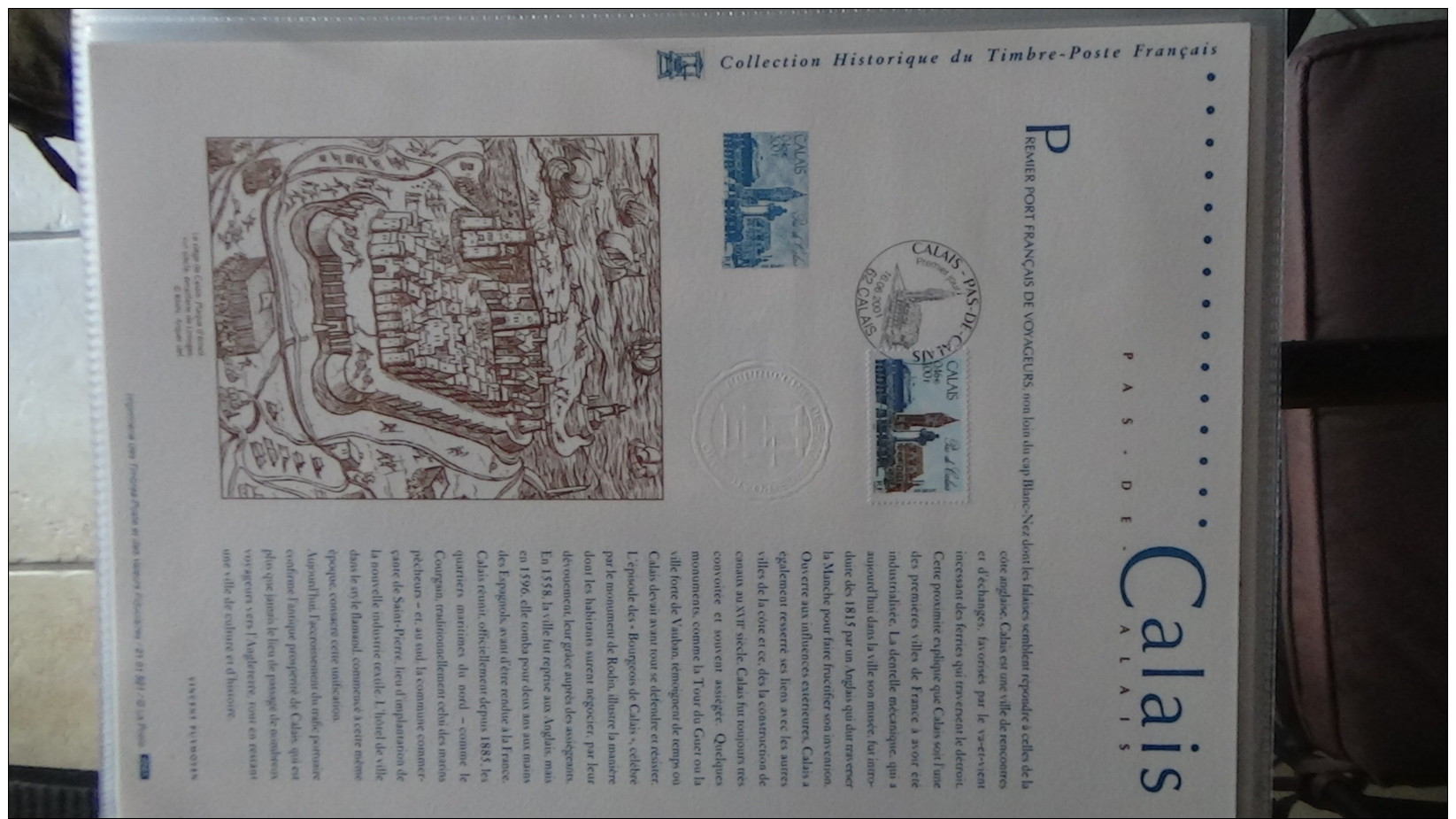 Album De 70 Documents Philatéliques De France ( Timbres Et Blocs). 3 Albums Achetés = Port 19.20 OFFERT !!! - Collections (en Albums)