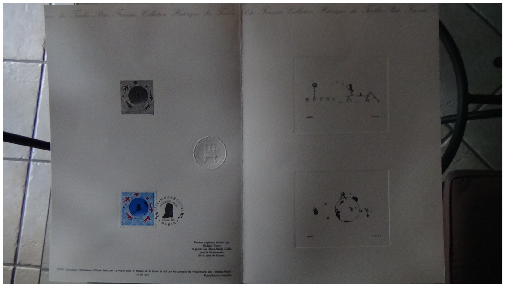 Album + Etui De 48 Documents Philatéliques De France . 3 Albums Achetés = Port 19.20 OFFERT !!! - Collections (en Albums)