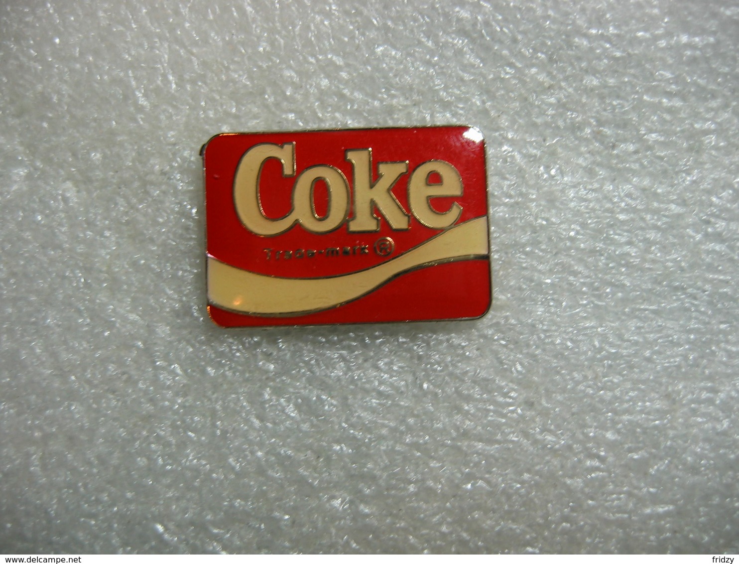 Pin's Coca Cola: COKE, Trade-mark - Coca-Cola