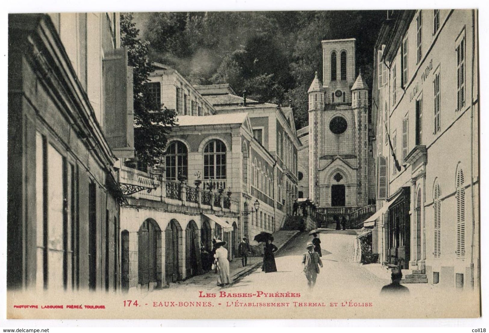 CPA 64 EAUX BONNES Etablissement Thermal Et L' Eglise - Eaux Bonnes