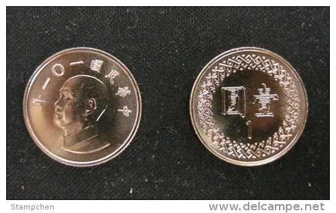 2012 Taiwan NT$1.00 Chiang Kai-shek CKS - Taiwan