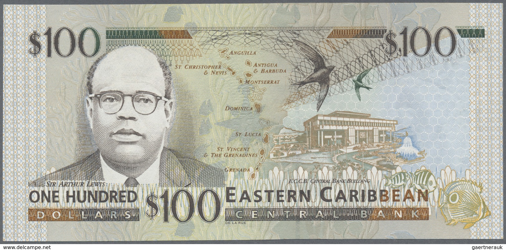 East Caribbean States / Ostkaribische Staaten: Set With 5 Banknotes 5 Dollars Saint Kitts And Montse - East Carribeans