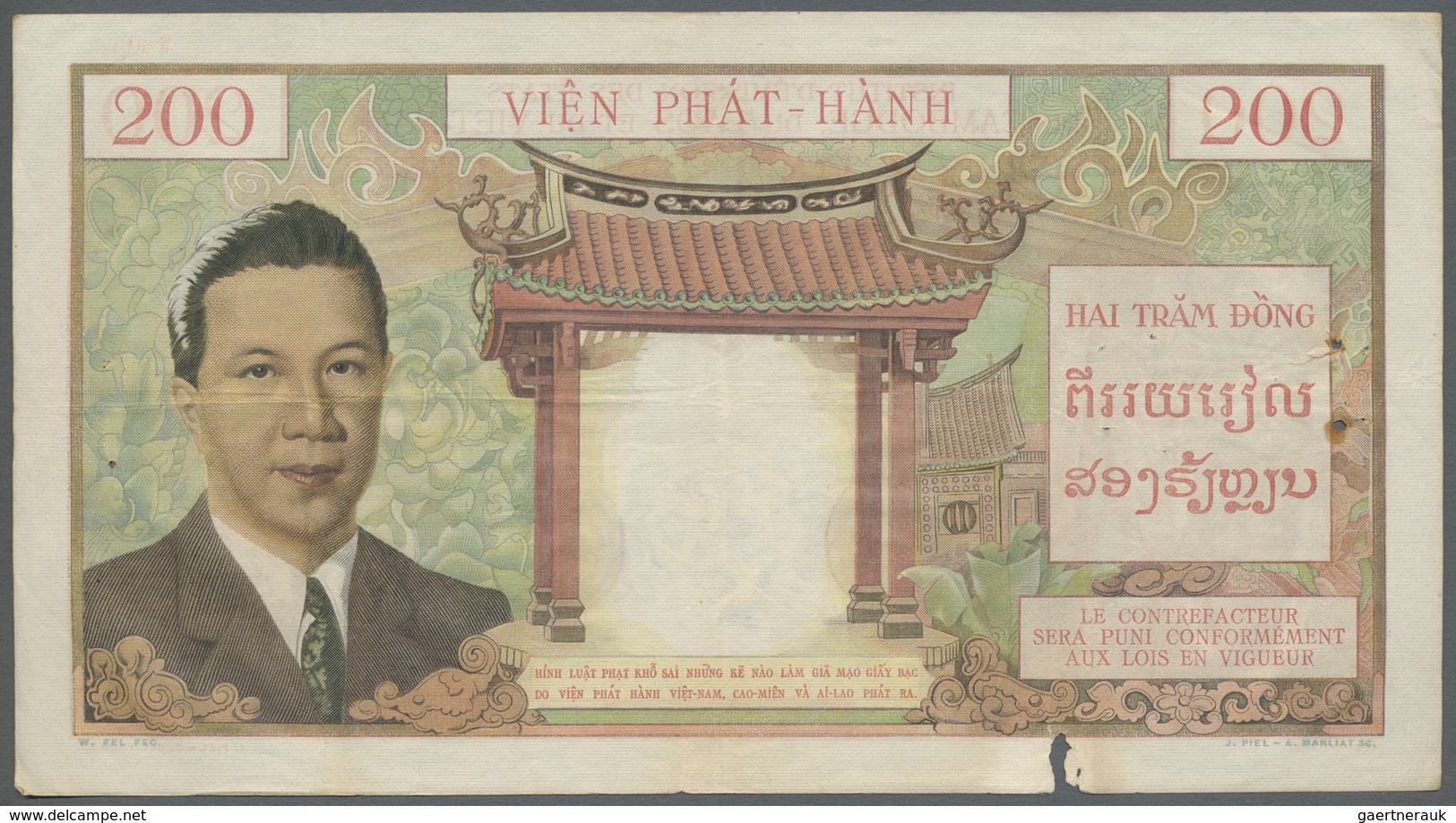 French Indochina / Französisch Indochina: Set Of 2 Notes 200 Piastres ND P. 109, Both Used With Fold - Indochina