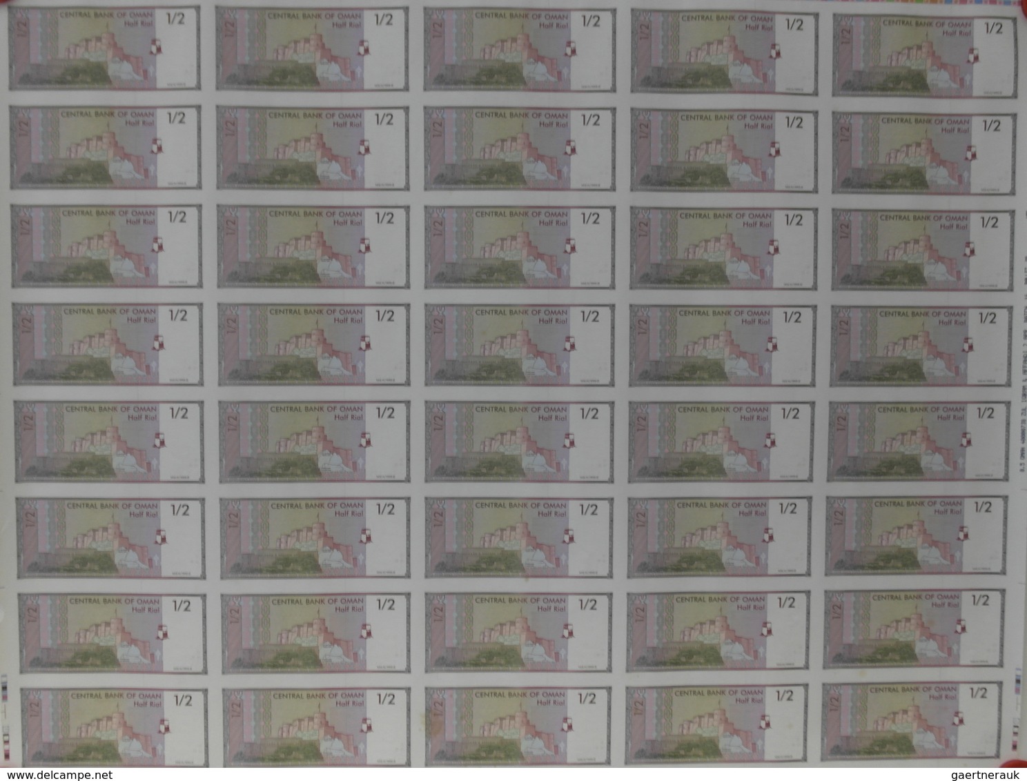 Oman: Uncut Sheet Of 40 Pcs 1/2 Rial 1995 P. 33 In Condition: UNC. (40 Pcs Uncut) - Oman