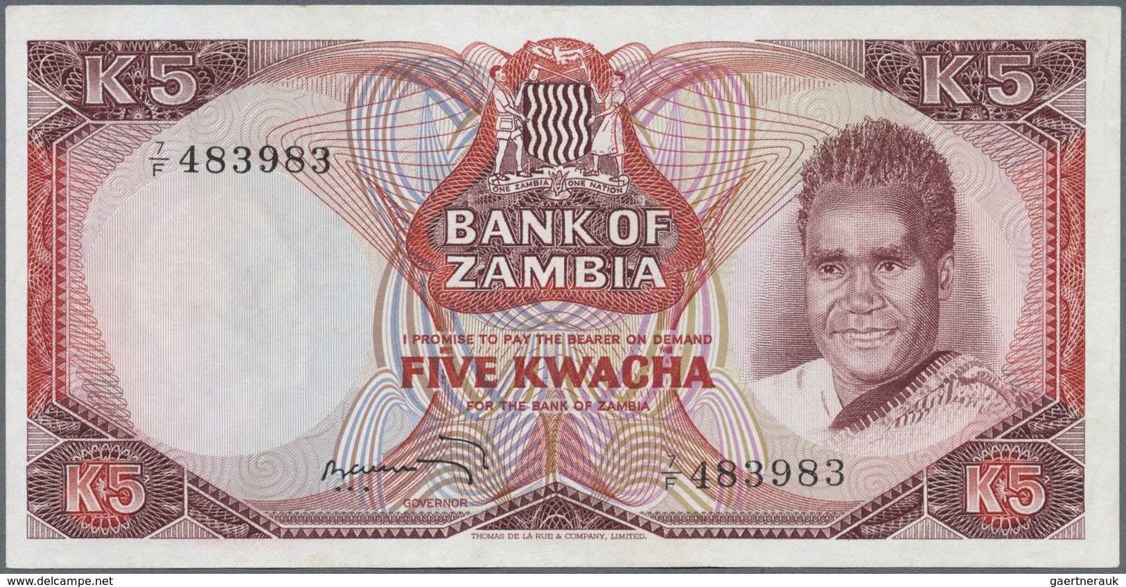 Zambia / Sambia: 5 Kwacha ND(1973), P.15, Soft Vertical Bend At Center And Some Other Minor Creases - Zambie