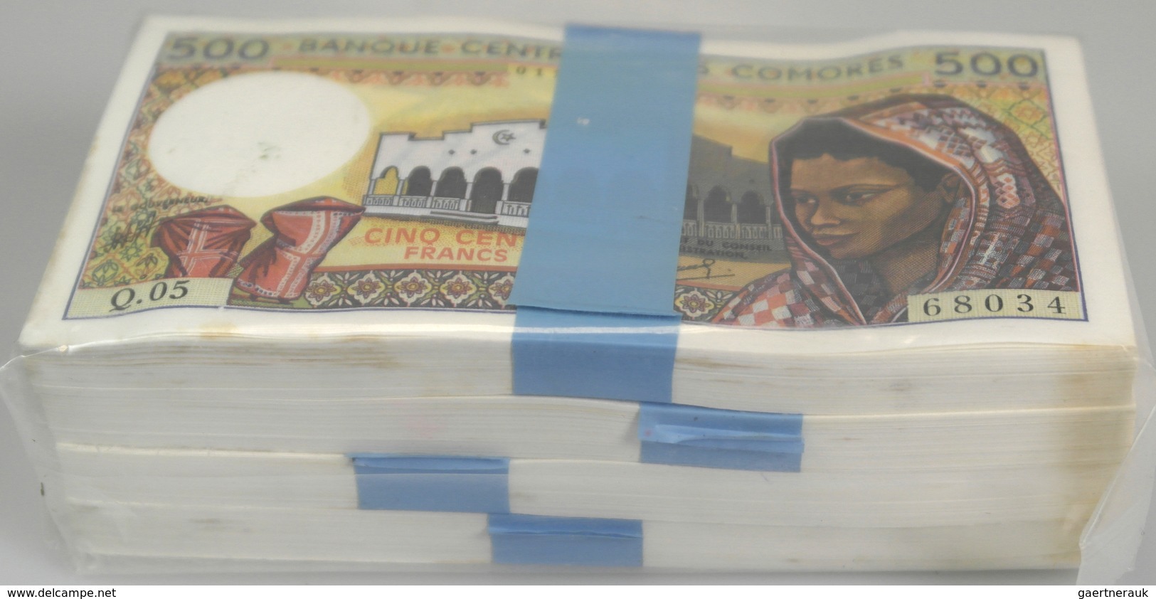 Comoros / Komoren: Rare Offer Of 4 Complete Original Bundles Of 100pcs Each Of 500 Francs ND P. 10, - Comoros