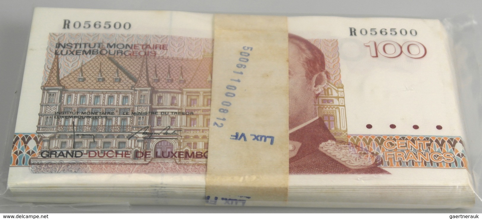 Luxembourg: Original Bundle Of 100 Banknotes 100 Francs ND(1986) P. 58b, Consecutive And All In Cond - Lussemburgo