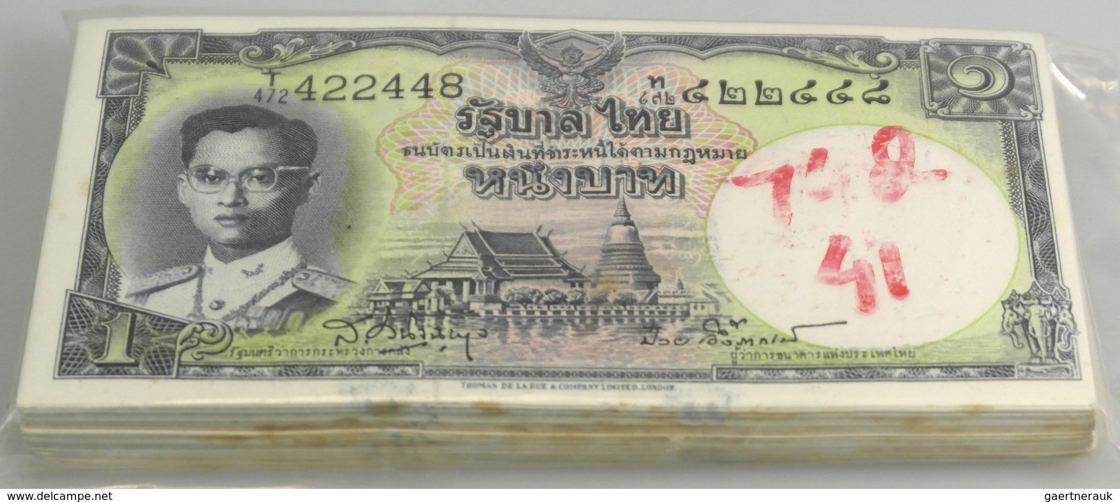 Thailand: Bundle Of 100 Banknotes 1 Baht ND P. 74 With Light Staining At Borders Due To Storage, In - Thailand