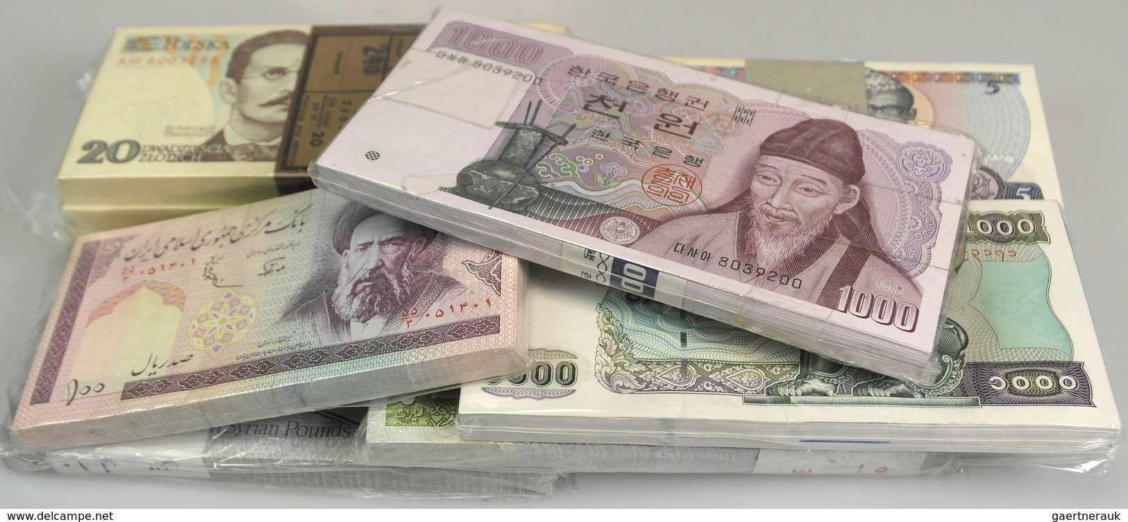 Alle Welt: Set Of 10 Complete Bundles 100 Pcs Containing The Following Notes: Iran 100 Rials 1985 P. - Autres & Non Classés