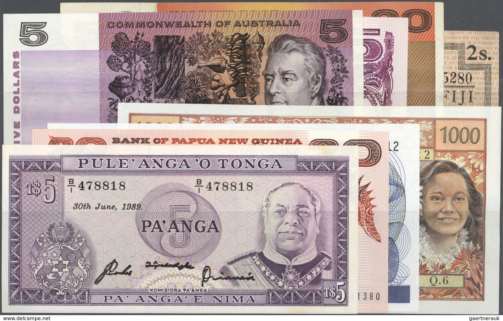 Alle Welt: Small Collection With 28 Banknotes Australia And Oceania Comprising For Example Tahiti 10 - Altri & Non Classificati