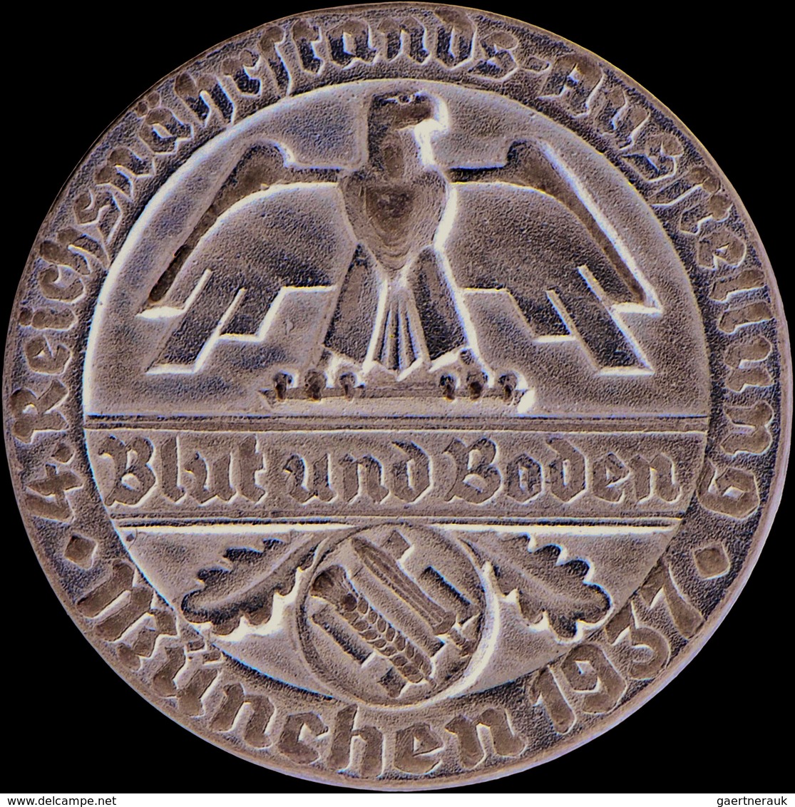 Medaillen Deutschland: Drittes Reich 1933-1945: Lot 2 Stück; Zinnmedaille 1937, 4. Reichsnährstands- - Other & Unclassified