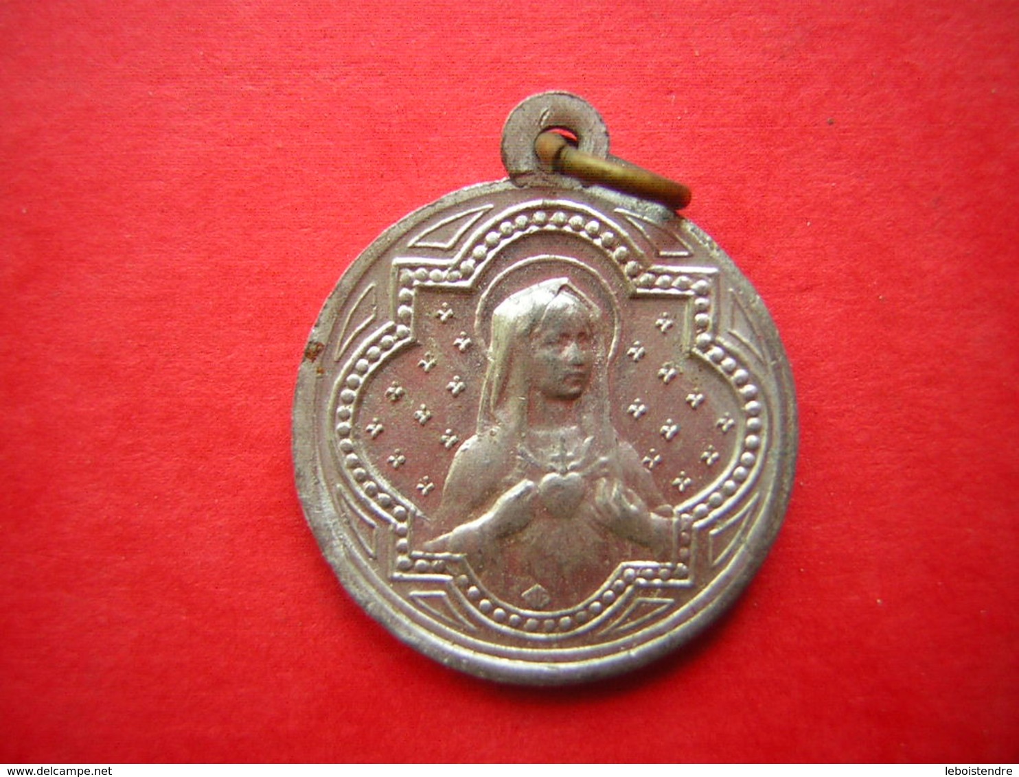 PETITE MEDAILLE RELIGIEUSE EN ALU - Religion & Esotérisme