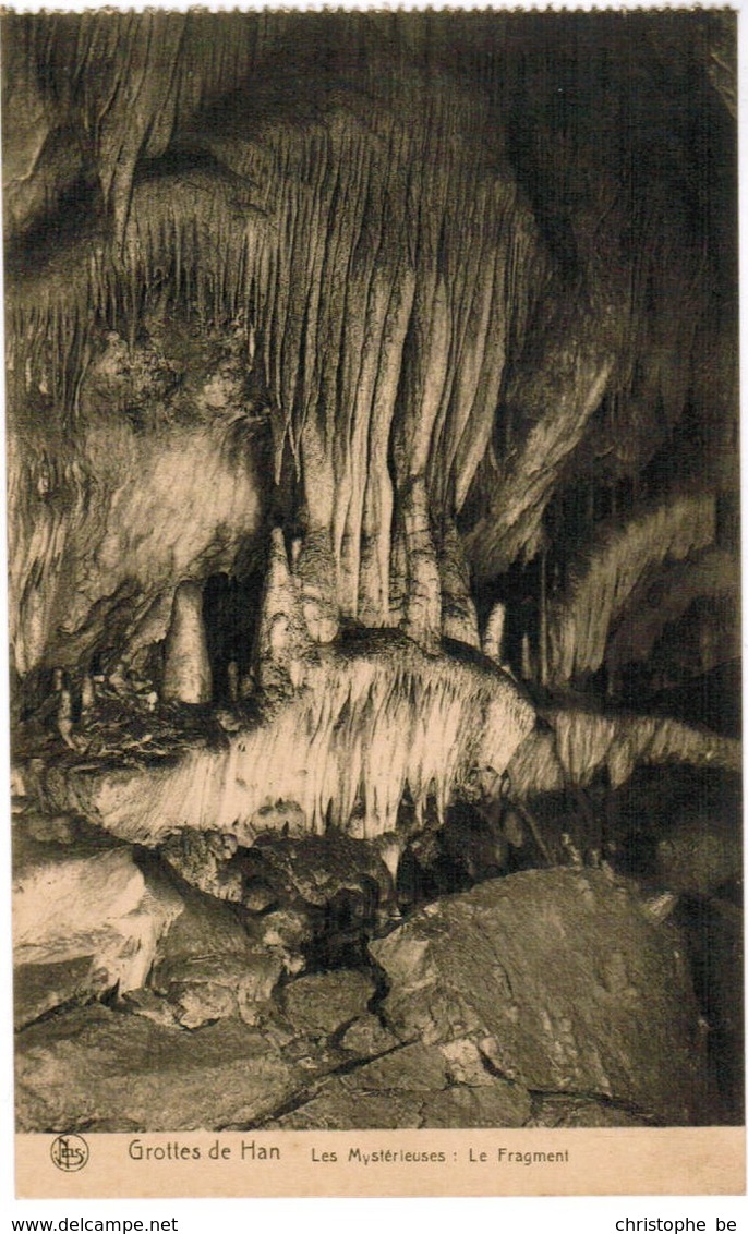 CPA Grottes De Han , Les Mysterieuses, Le Fragment (PK41486) - Rochefort