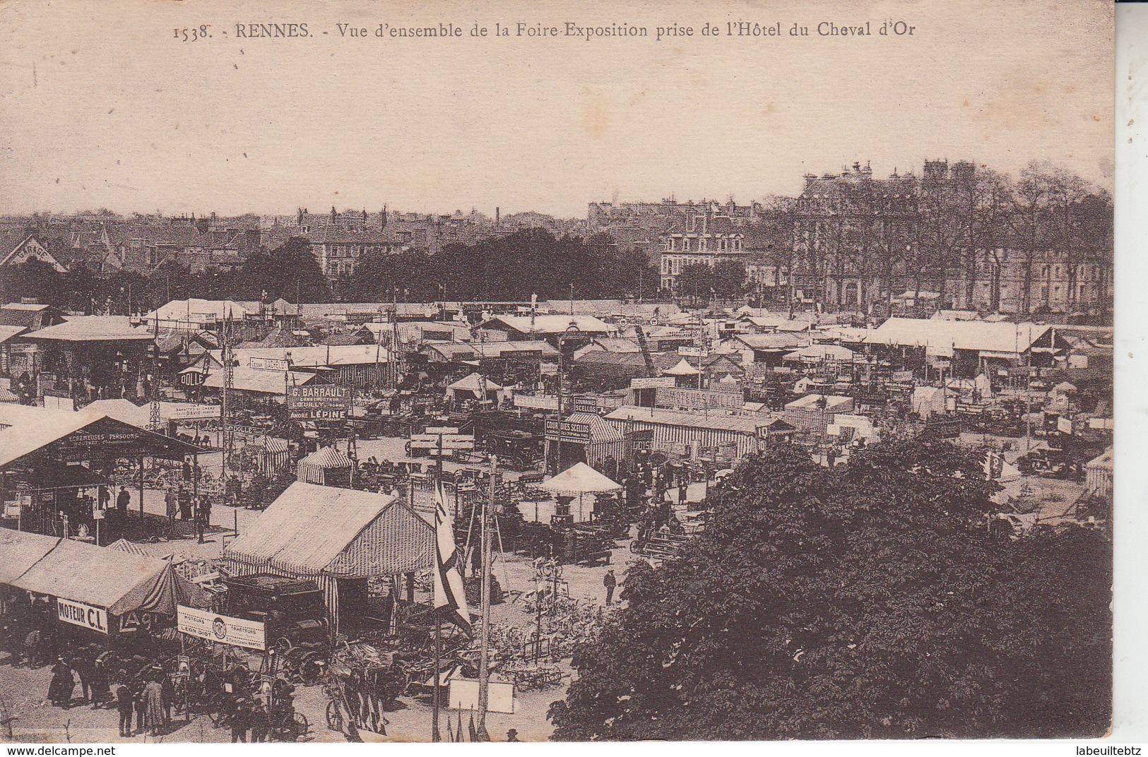 RENNES - Vue D'ensemble De La Foire Exposition Prise De L'Hôtel Du Cheval D'Or  PRIX FIXE - Rennes