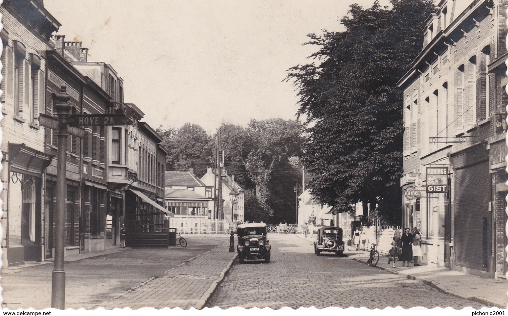 BOECHOUT  -  Heuvelstraat - Boechout