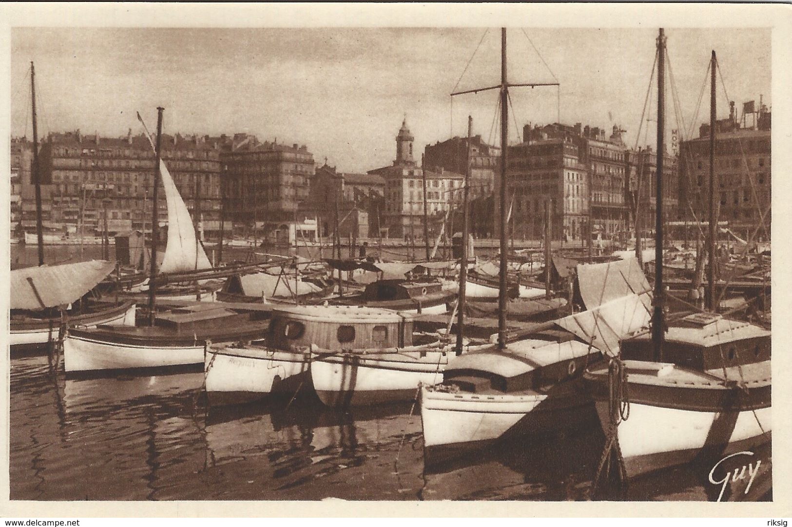 Old Boats In  Port - Marseille  France.  S-4150 - Other & Unclassified