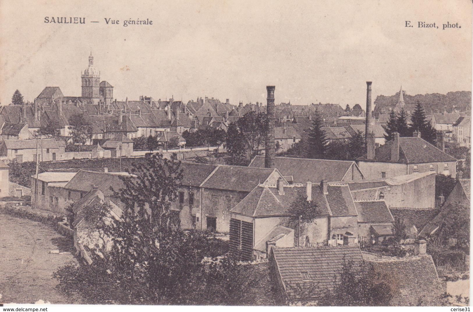 CPA -  SAULIEU, Vue Générale - Saulieu