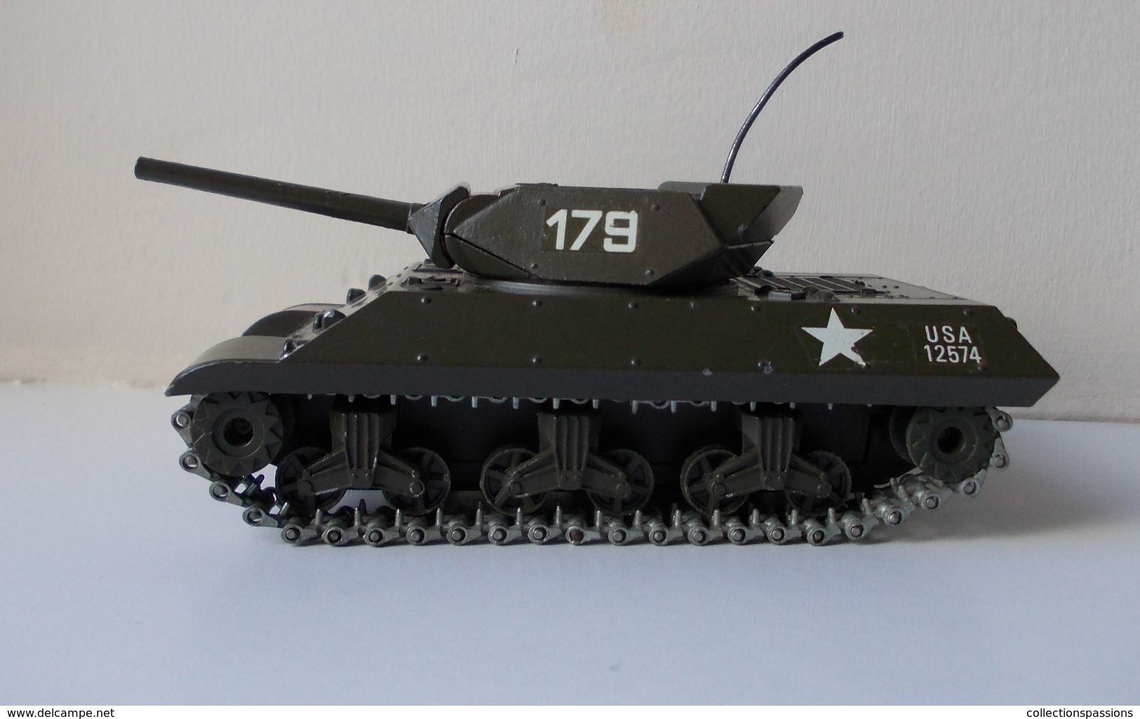 - Char - TANK DESTROYER M 10 - Solido - N°232 - 6/1972 - - Tanks