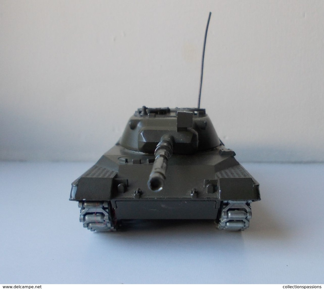 - Char - KPZ LEOPARD - Solido - N°243 - 12/1974 - - Tanks