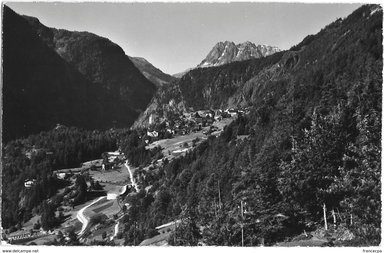 662 - SUISSE - Les Marécottes Et Les Aig. Rouges De Vallorcine - Autres & Non Classés