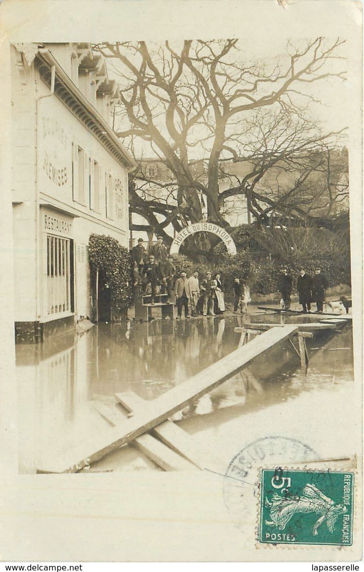 78-Villennes Sur Seine : Carte Photo 1910 Inondation Hotel Sophora - Villennes-sur-Seine