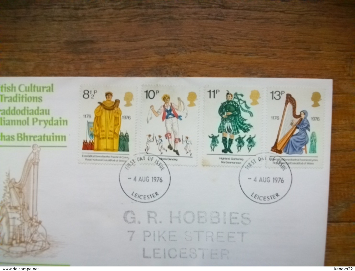 Lot De 4 Lettres Avec Document à L'intérieure "" Beaux Timbres "" - Marcophilie