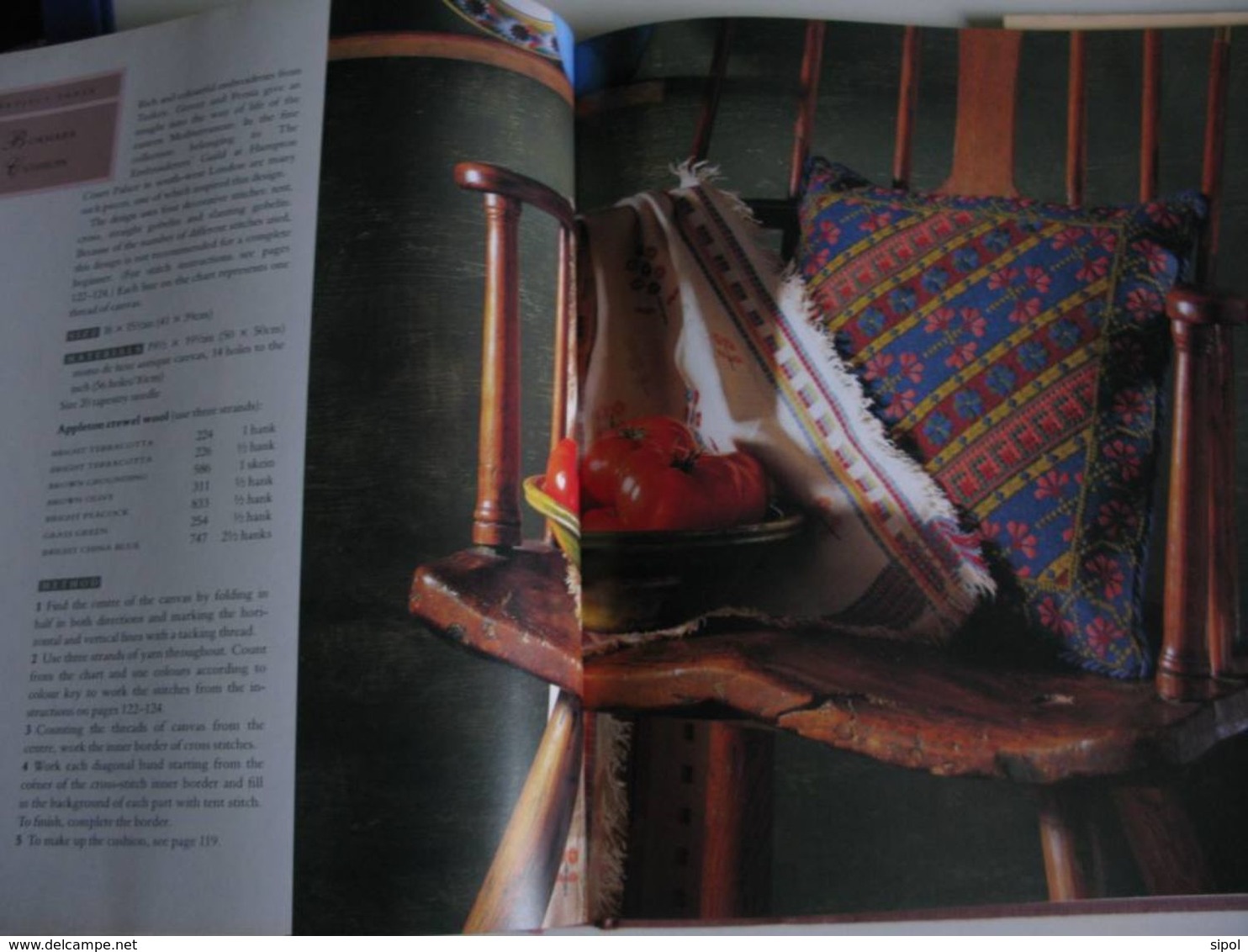 Loisirs Créatifs Tapestry & Beadwork- Julia Hickman 128 Pages - 1993 TBE - Autres & Non Classés