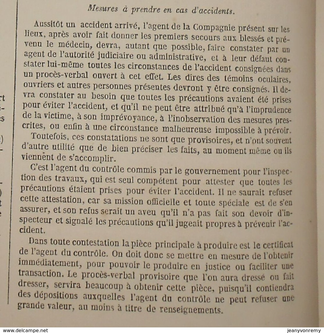 Plan d'une boîte de pansements pour le Service des ateliers et chantiers. 1859