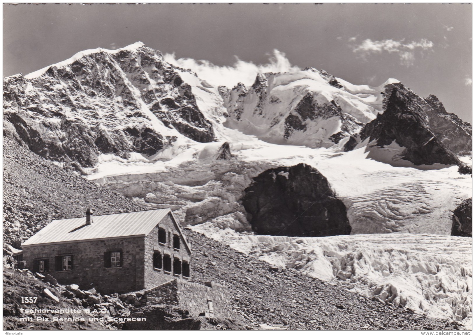 Tschiervahütte Mit Piz Bernina Und Scerscen (1557) - Tschierv