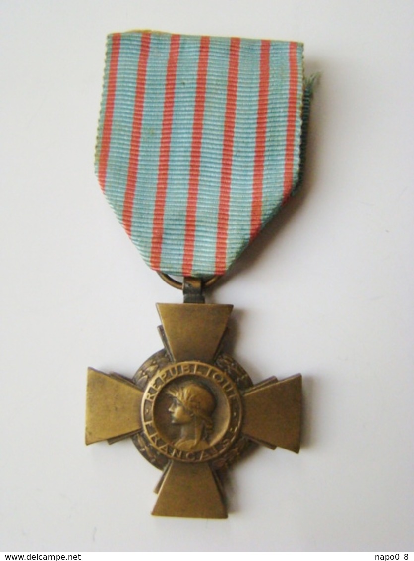 Croix Du Combattant (29 Juin 1930 ) Modèle 1914- 1918 - Francia