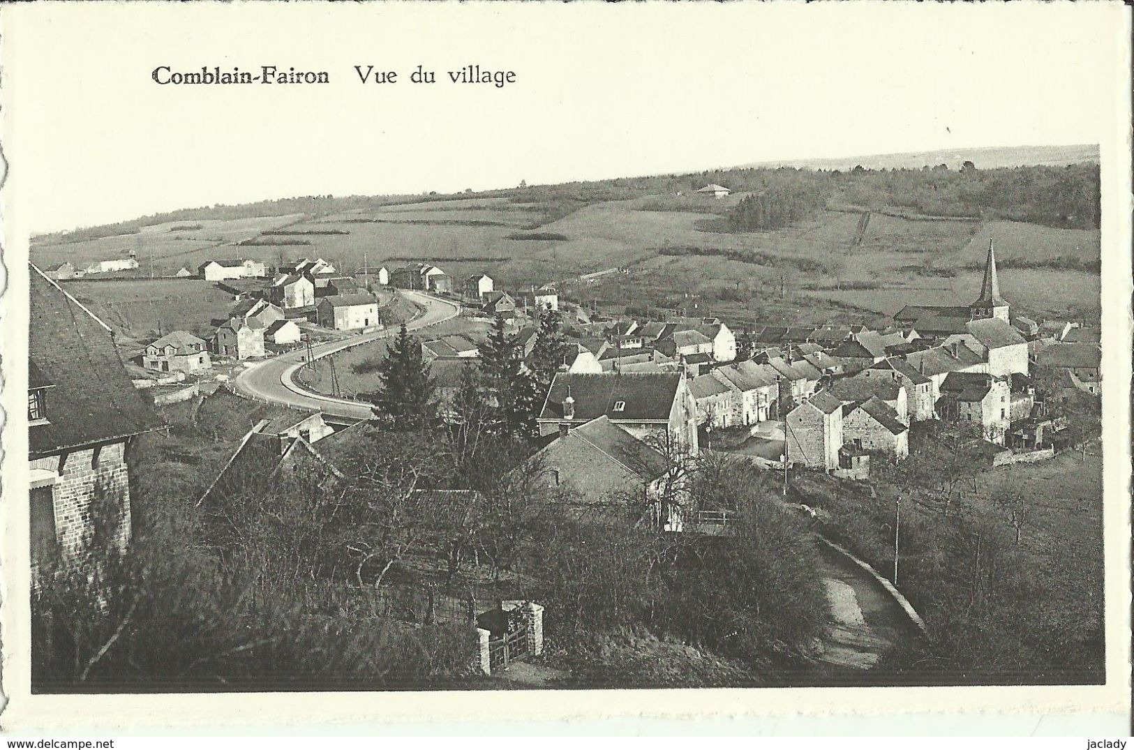 Comblain - Fairon -- Vue Du Village.   (2 Scans) - Comblain-au-Pont