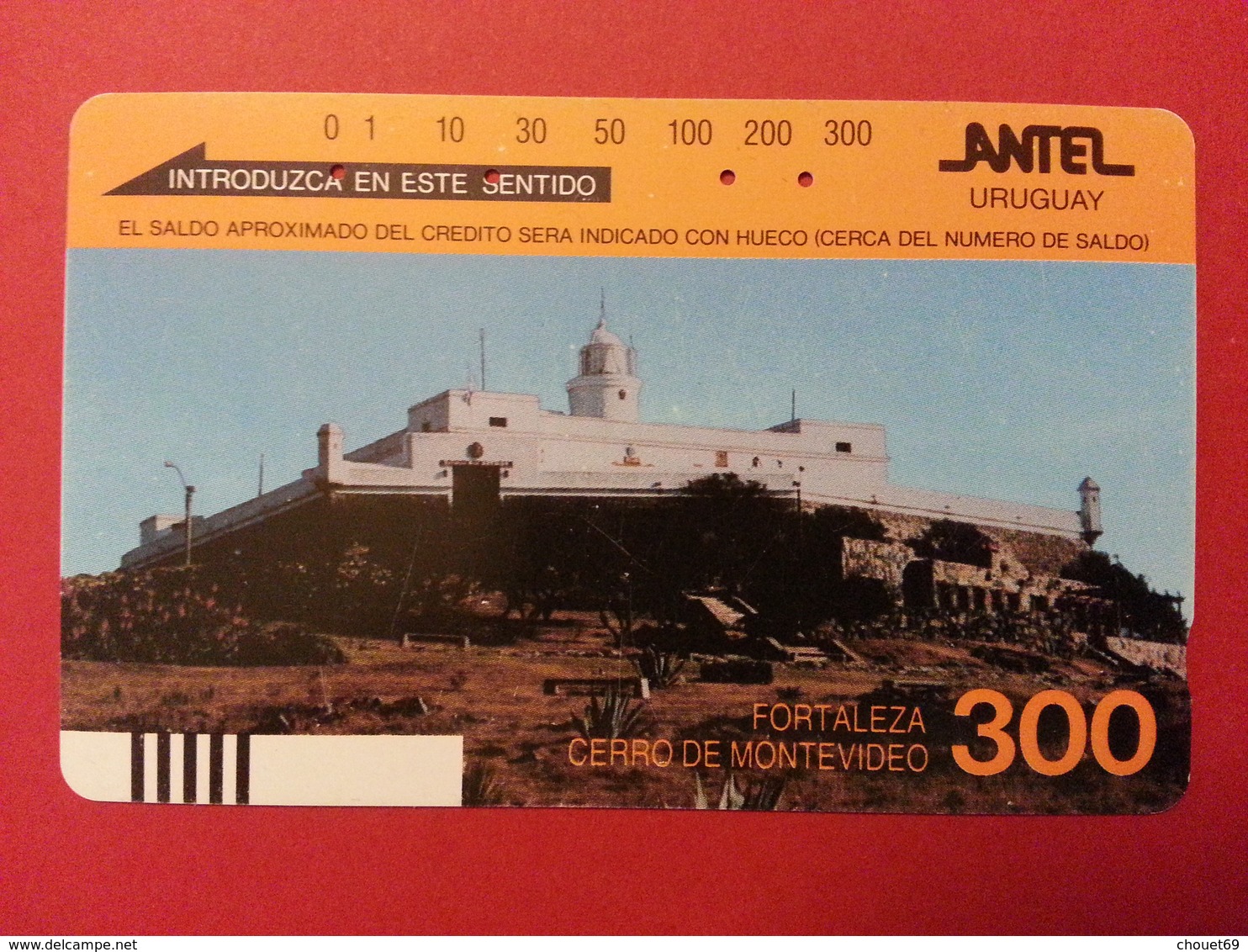 URUGUAY Antel Tamura - 300u Fortaleza Cerro De Montevideo With Front Barcode - Used - Uruguay