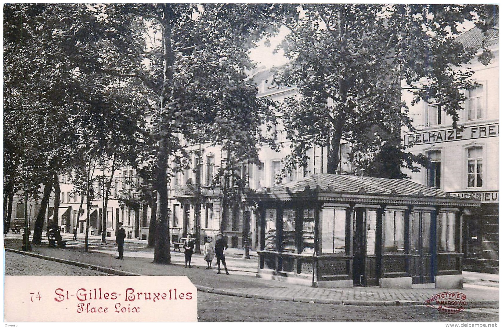 St-Gilles - Bruxelles - Place Loix - Edit. Marcovici N° 74 - L' Aubette à L' Arrêt Du Tram - St-Gilles - St-Gillis