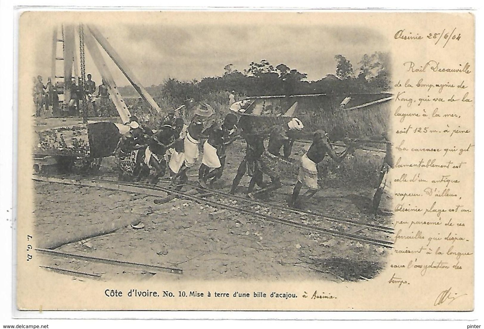 COTE D'IVOIRE - N° 10 - Mise à Terre D'une Bille D'acajou - Côte-d'Ivoire