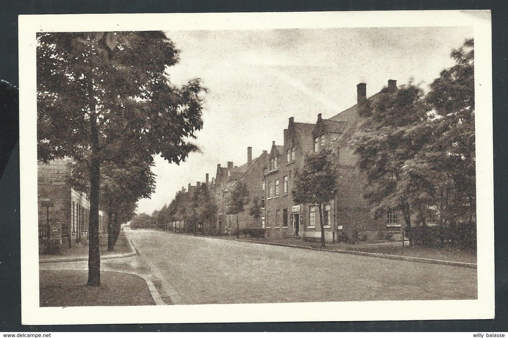 +++ CPA - BEERINGEN - BERINGEN - Charbonnages - Ancienne Cité Ouvrière - Rue De La Station - Oude Arbeiderswijk  // - Beringen